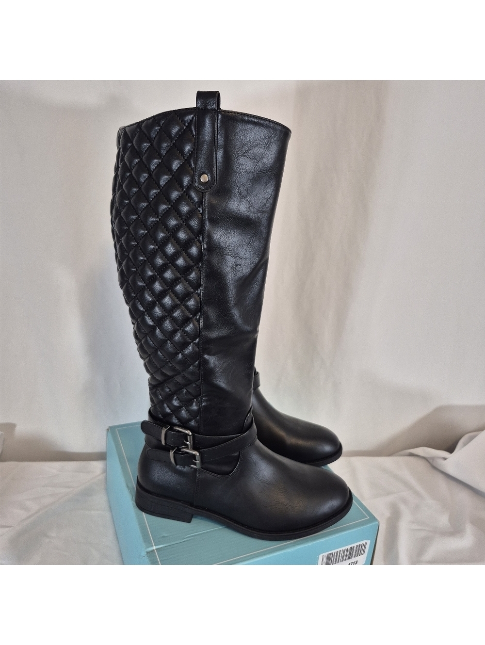 Vepose Women's 8M Black Quilted Knee High Tall Riding Boots NIB
